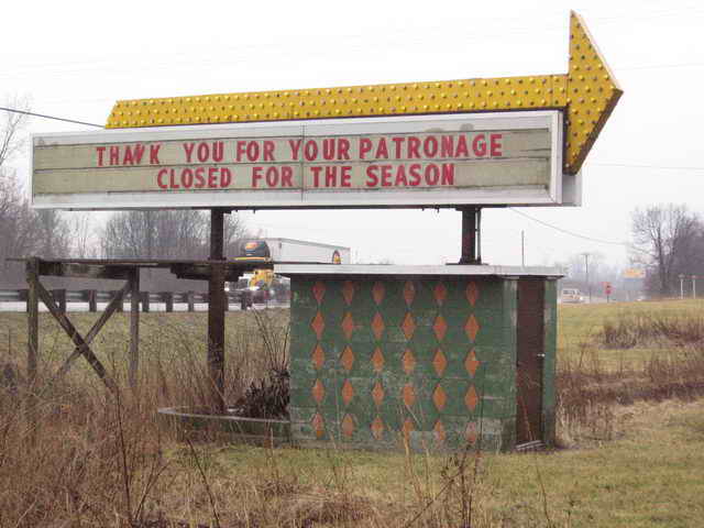 Park Layne 69 Drive-In - 2006 Photo (newer photo)